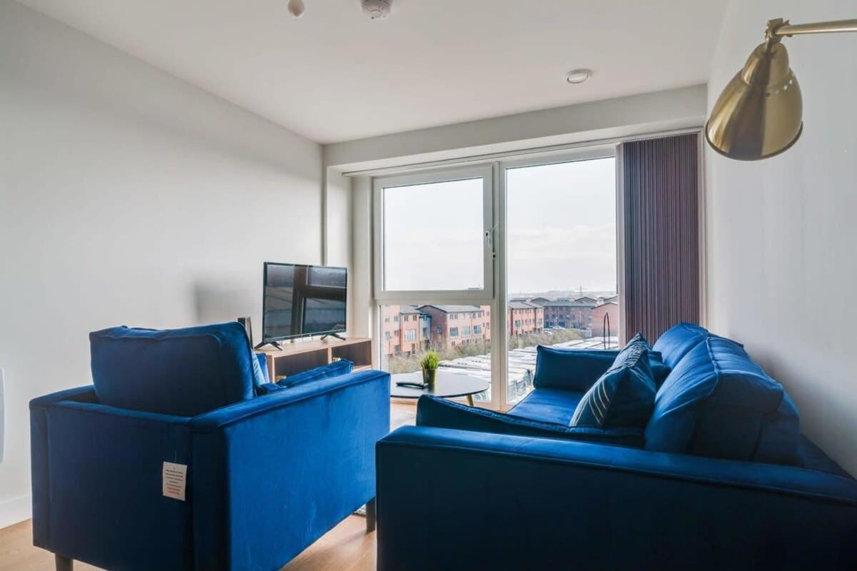 Lovely Riverside 2 Bed Apartment Leeds  Luaran gambar